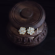 Flora Spark Mini Stud