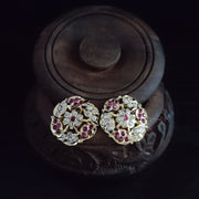 Opulent Leaflet Stud