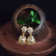 Golden Muse jhumka