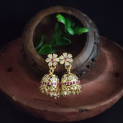 Golden Muse jhumka