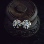 Round stud 1 (32 st)